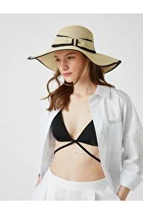 UNICORN Women's hat with bow beige black