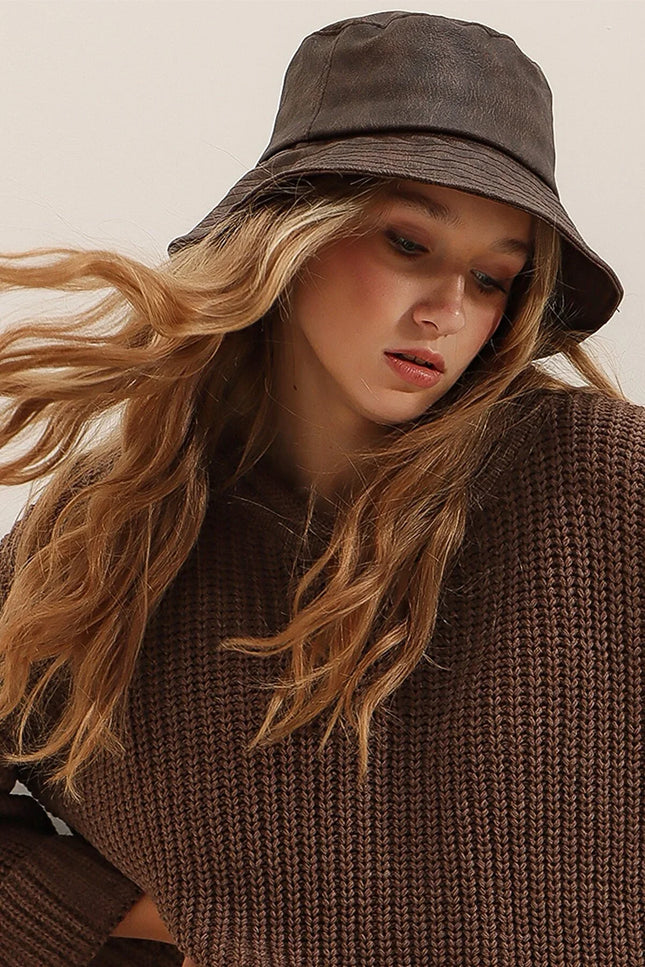 UNICORN Women's hat leather dark brown beige one size