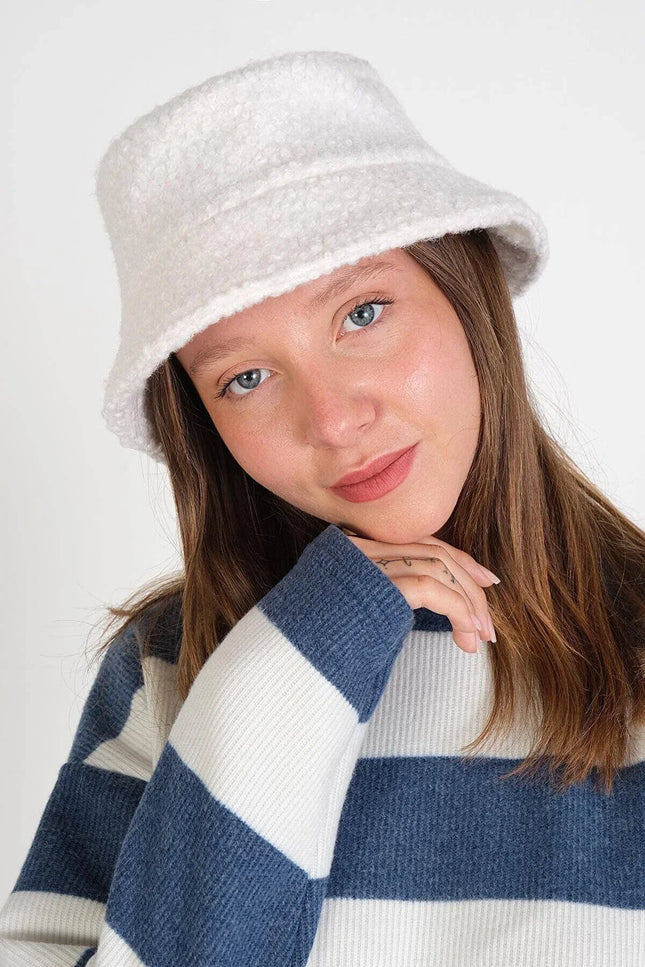 UNICORN Women's hat white black