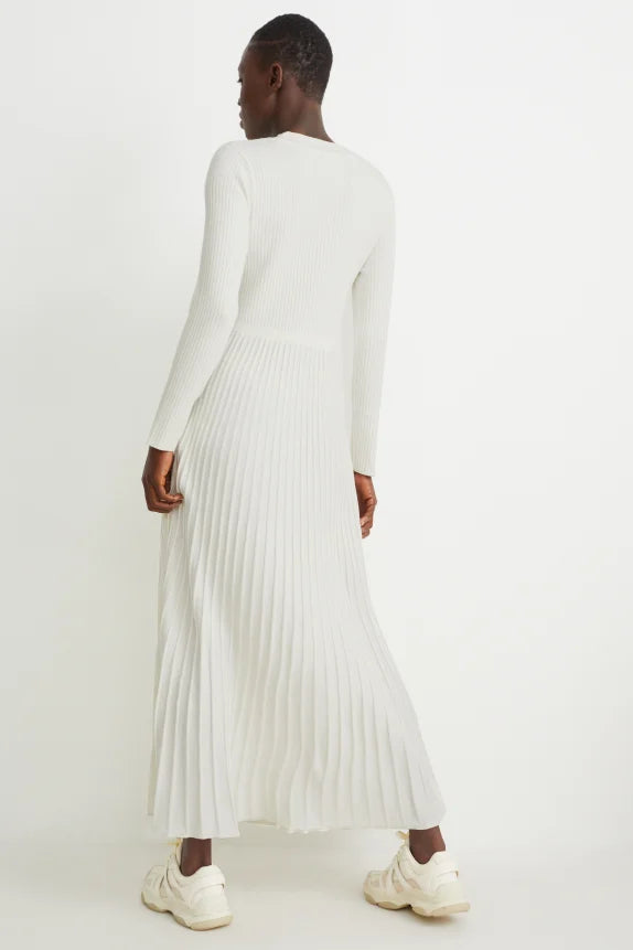 UNICORN Women's knitted long dress long sleeves cream white xs s m l xl