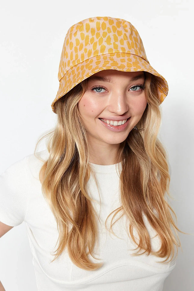 UNICORN Women's hat dark yellow one size