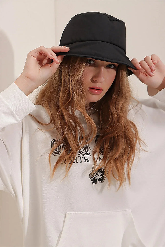 UNICORN Women's hat black one size