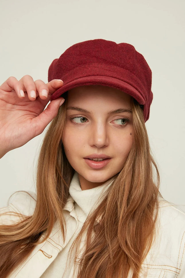 UNICORN Women's hat burgundy red cream white