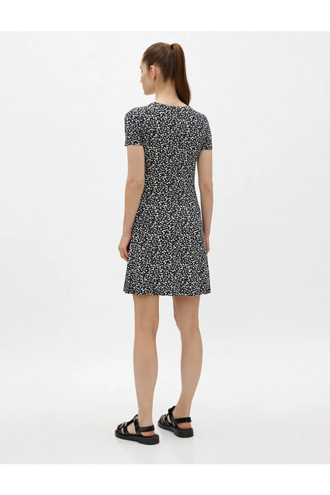 UNICORN Women's dress black floral pattern black white xs s m l