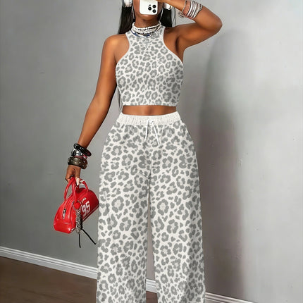 UNICORN Women's Standard Size Grey& White Leopard All-Over Print Halter Top