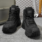 Black / EU 39.5