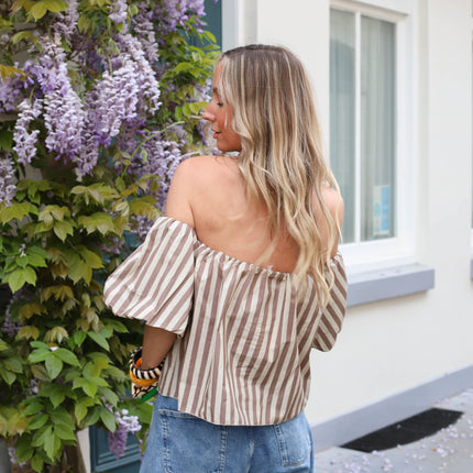 Off shoulder streep top beige