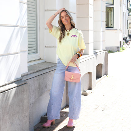 Voyage club tee geel