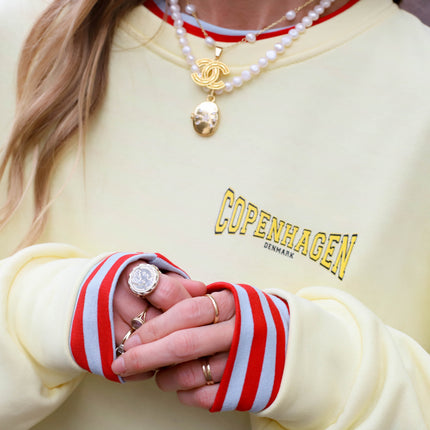 Sweater Copenhagen geel