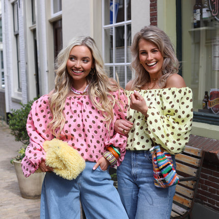 Off shoulder top stippen geel
