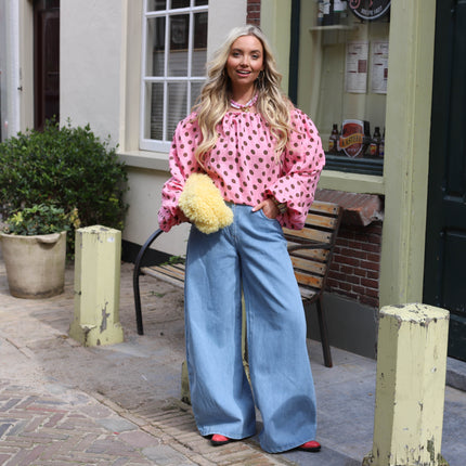 Off shoulder top stippen roze