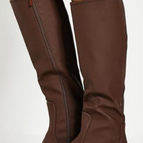 Brown / 36