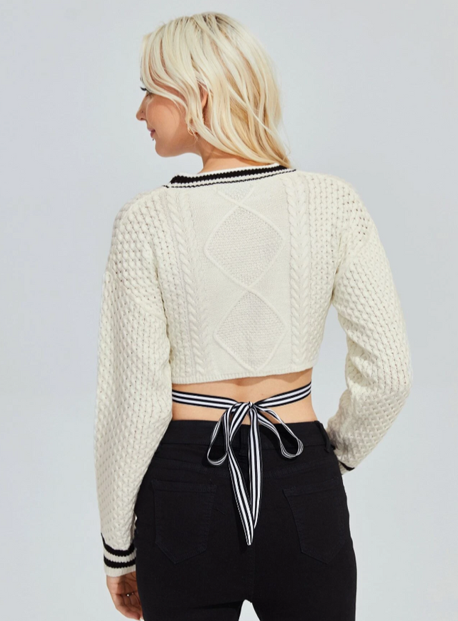 UNICORN Women's sweater top cream white s m l