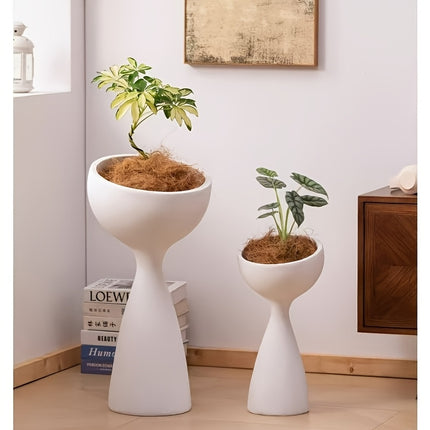 UNICORN Resin Vase with Drainage Hole 45.72cm Tal Indoor & Outdoor White Black