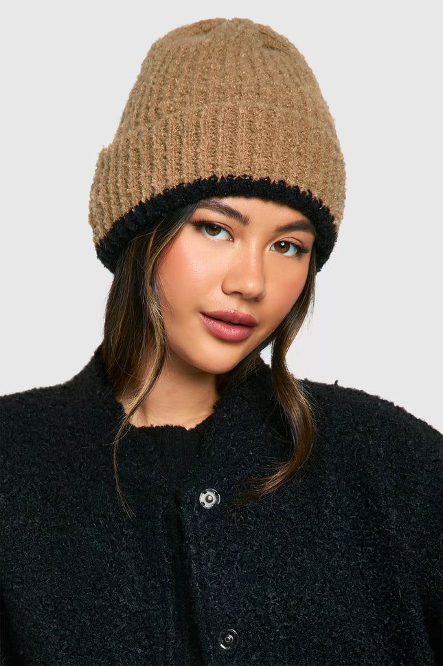UNICORN Women's Contrasting Fluffy Knitted Hat One size