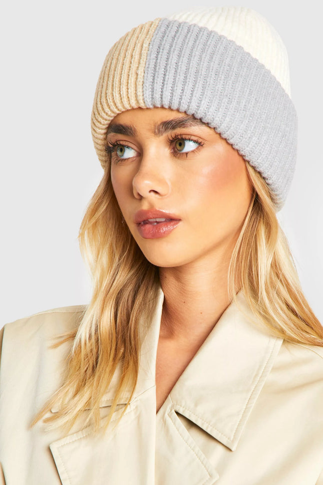 UNICORN Women's Fluffy Knitted Color Block Hat One size
