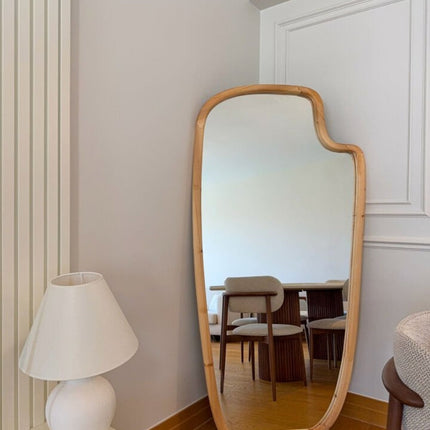 Liv – Organische Spiegel met Houten Frame 180x100 cm