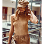 Brown / S