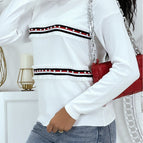 S / White